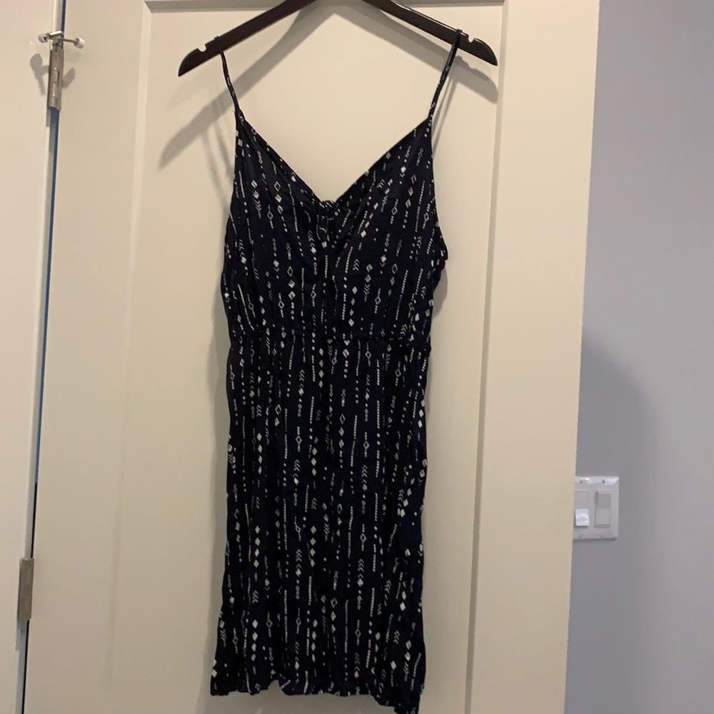H&M Divided Geo design, tie front dress Size 10